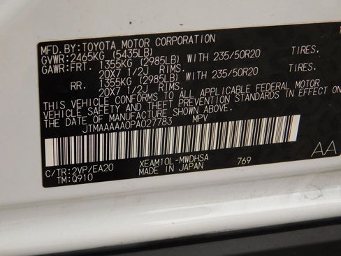 Used 2023 Toyota bZ4X FWD w/ Weather Package image 28