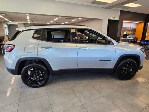 New 2026 Jeep Compass Latitude w/ Quick Order Package 29K image 13