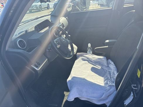 Used 2010 Scion xB image 29