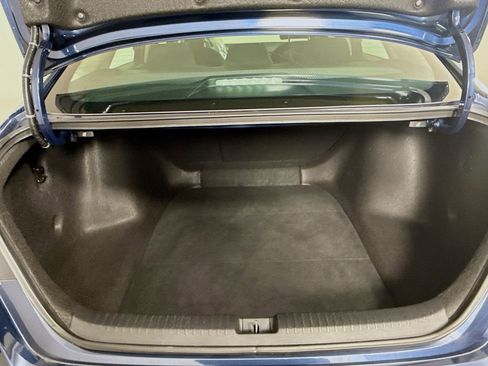 Certified 2023 Honda Accord EX image 38