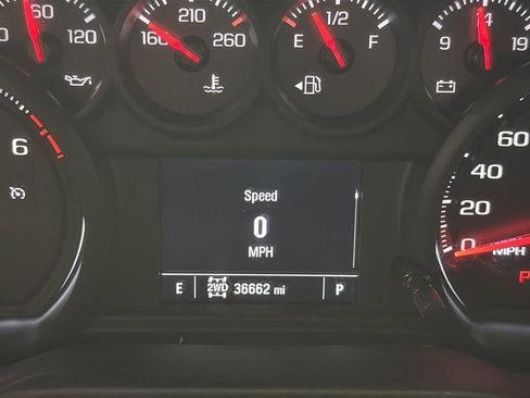 Used 2023 Chevrolet Silverado 1500 Custom image 31