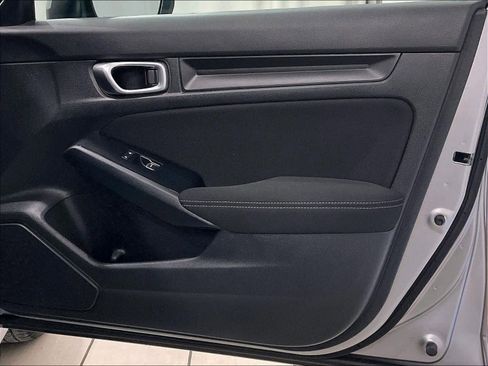 Used 2023 Honda Civic LX image 12