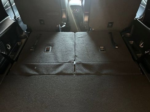 New 2026 Ford Explorer ST-Line w/ ST-Line Street Pack image 14