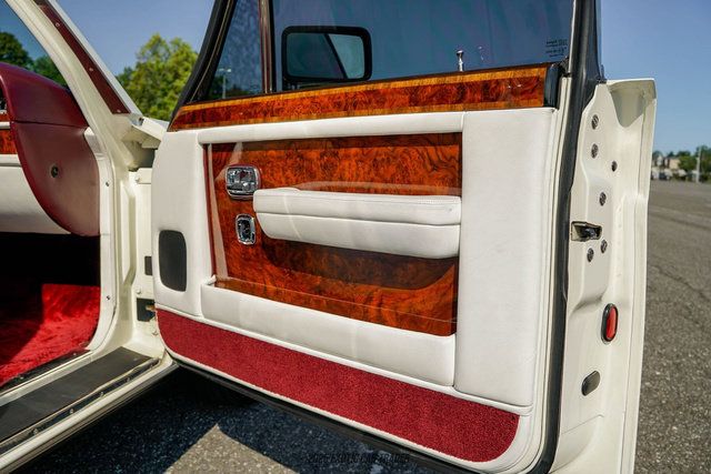 Used 1989 Rolls-Royce Silver Spirit RWD image 47