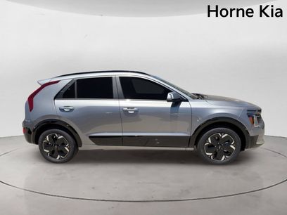 New 2026 Kia Niro Wind