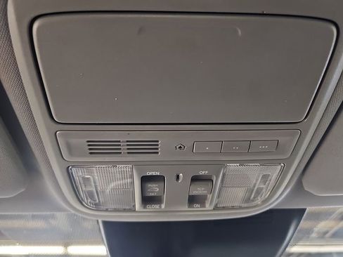 Used 2017 Honda CR-V EX-L image 33