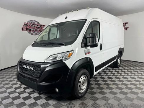 Used 2024 RAM ProMaster 1500 w/ Convenience Group image 3
