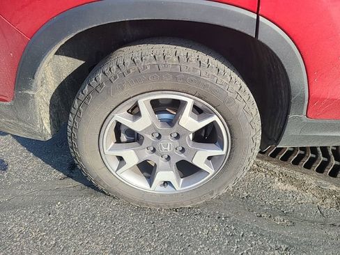 Used 2023 Honda Passport TrailSport image 8