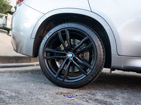 Used 2019 BMW X6 M w/ Executive Package AWD/4WD image 11