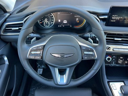 Used 2026 Genesis G70 2.5T image 16