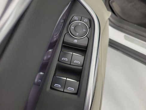 Used 2023 Cadillac XT4 Luxury image 20