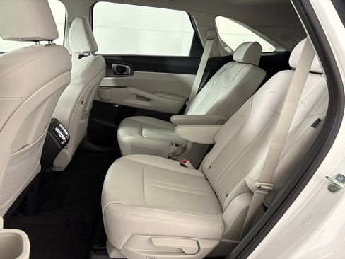 New 2026 Kia Sorento EX image 40