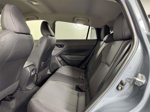 Used 2024 Subaru Crosstrek 2.0i Premium image 30
