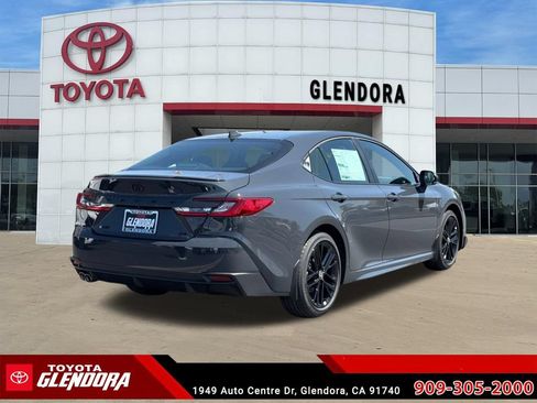 New 2026 Toyota Camry SE FWD image 10