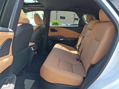 Certified 2026 Lexus RX 350 Premium AWD/4WD image 11