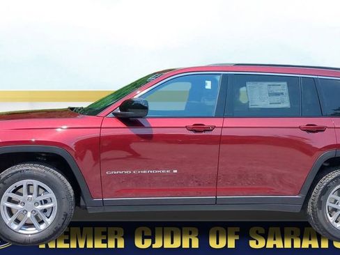 New 2025 Jeep Grand Cherokee L Laredo w/ Luxury Tech Group I image 4