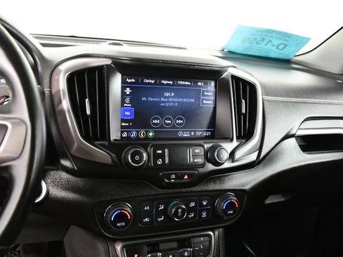 Used 2024 GMC Terrain AT4 AWD/4WD image 26