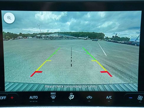 Certified 2025 Ford Maverick XLT w/ Equipment Group 302A AWD/4WD image 36