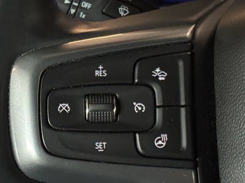 Used 2024 Chevrolet Silverado 2500 LT AWD/4WD image 12