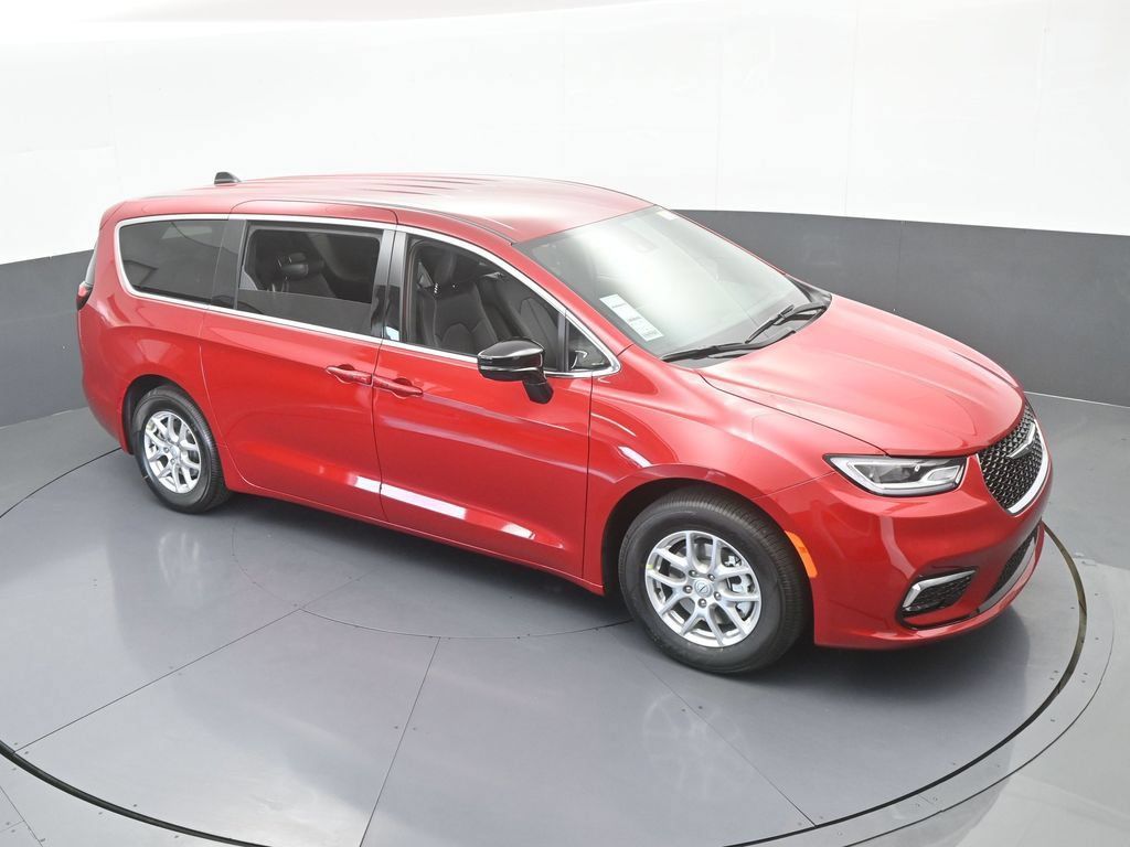 New 2026 Chrysler Pacifica Select FWD image 50