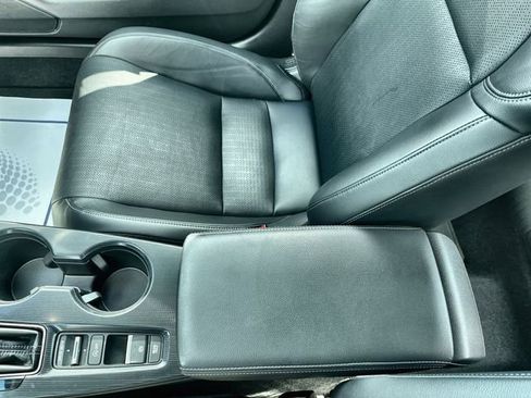 Used 2022 Honda Civic Touring image 25