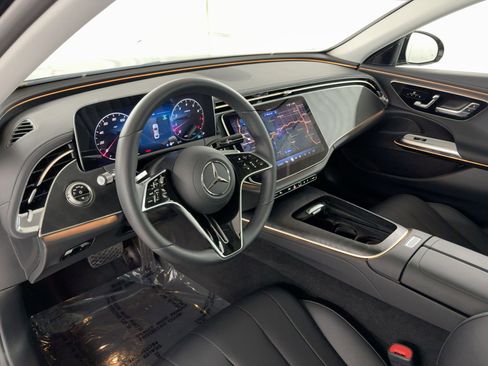 Certified 2025 Mercedes-Benz E 350 Sedan image 4