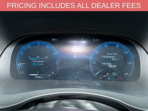 Used 2023 Toyota Highlander Limited FWD image 20