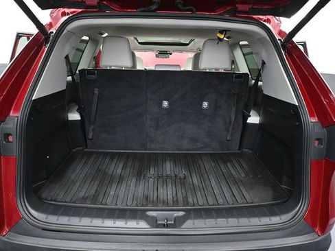 Used 2024 Toyota Grand Highlander Platinum image 46