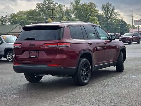 New 2025 Jeep Grand Cherokee L Altitude image 7