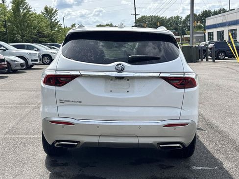 Used 2022 Buick Enclave Premium w/ Experience Buick Package AWD/4WD image 4
