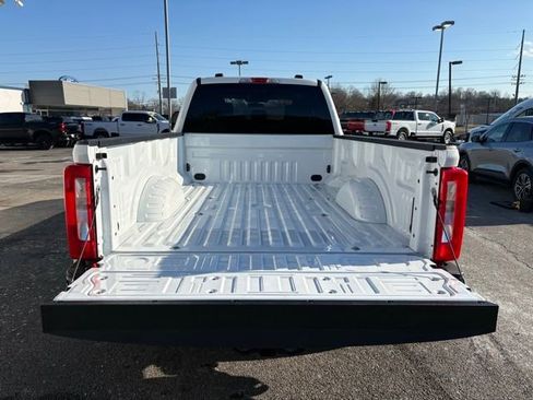Used 2023 Ford F350 XL image 32