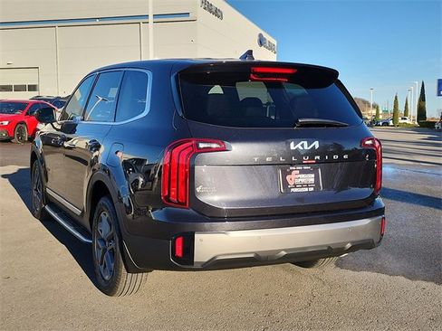 New 2025 Kia Telluride LX image 4