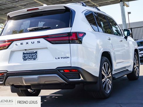 New 2026 Lexus LX 700h Luxury AWD/4WD image 6
