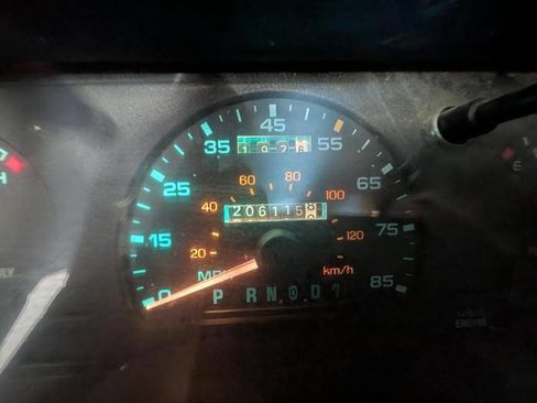 Used 1995 Ford Taurus Sedan FWD image 34