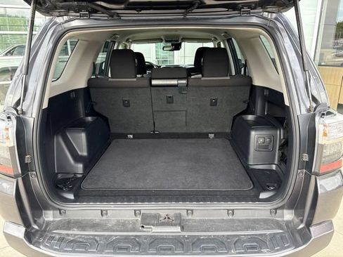 Used 2023 Toyota 4Runner SR5 RWD image 27