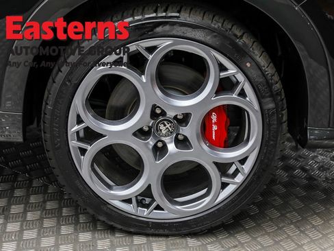 Used 2024 Alfa Romeo Tonale Veloce image 29