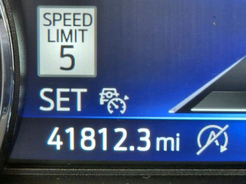 Certified 2024 Ford Bronco Sport Outer Banks w/ Tech Package AWD/4WD image 21