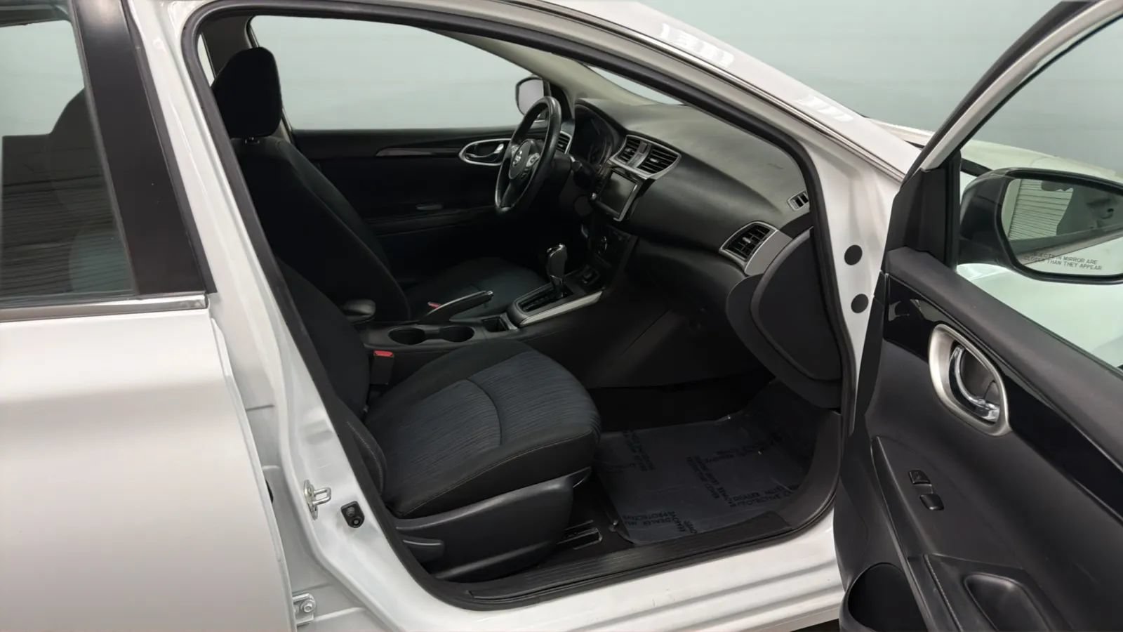 Used 2019 Nissan Sentra SV FWD image 22