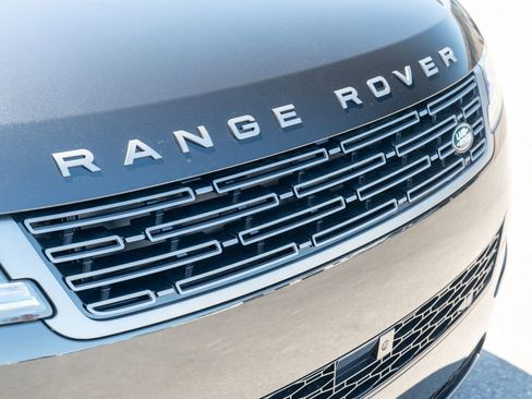 New 2026 Land Rover Range Rover Sport SE AWD/4WD image 15