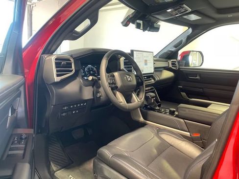 Used 2026 Toyota Tundra Platinum AWD/4WD image 7