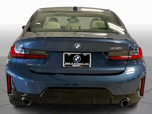 New 2026 BMW 330i Sedan w/ M Sport Package image 4