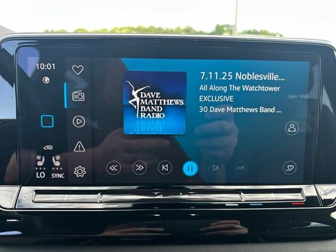 Used 2024 Volkswagen Atlas Cross Sport SE AWD/4WD image 22