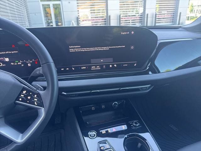 Used 2025 Audi A5 2.0T Premium Plus w/ Premium Plus AWD/4WD image 37