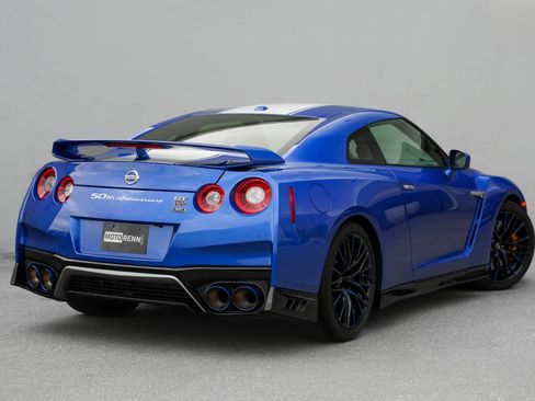 Used 2020 Nissan GT-R Premium AWD/4WD image 3