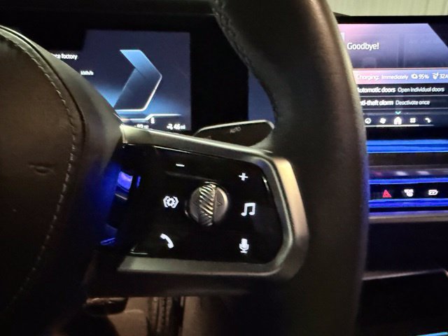 Used 2024 BMW i7 eDrive50 w/ M Sport Package RWD image 56