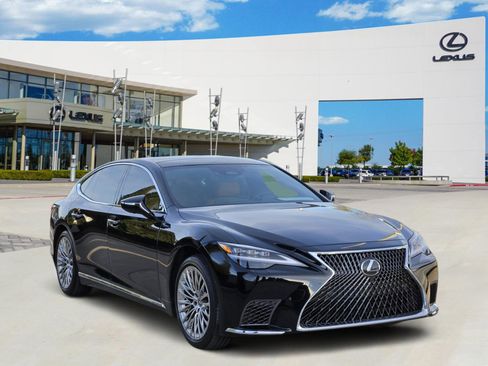 Used 2024 Lexus LS 500 image 2