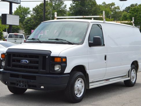 Used 2014 Ford E-150 and Econoline 150 w/ Power Group RWD image 1