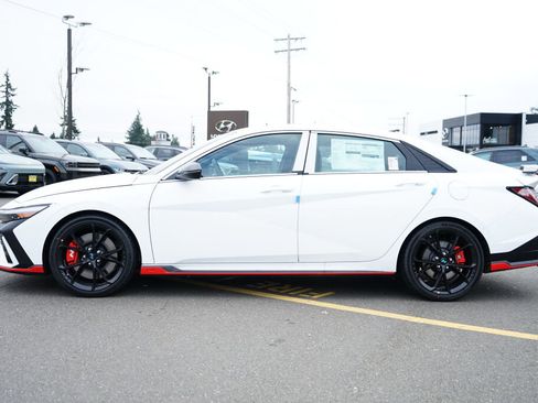 New 2026 Hyundai Elantra N FWD image 8