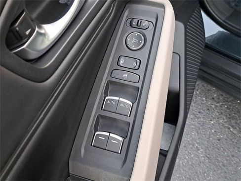 Certified 2024 Honda Accord EX image 22