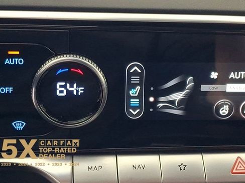 Used 2023 Genesis GV70 2.5T w/ Select Package image 30